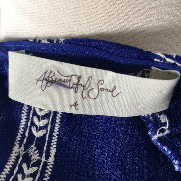A Beautiful Soul embroidery square neck drawstring - Picture 14 of 15